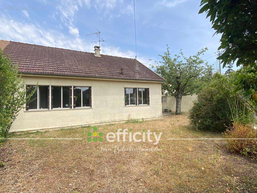 Maison 59 m² à Vert-Saint-Denis  - photo 16
