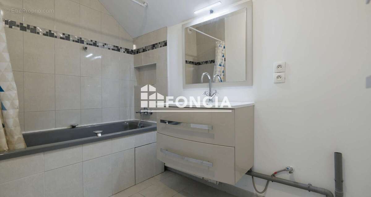 Appartement à MELUN