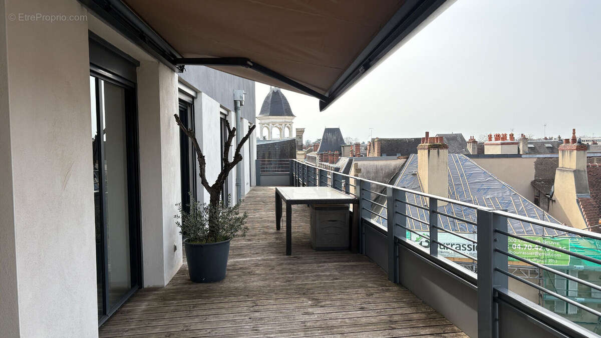 Appartement à MOULINS