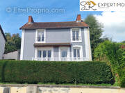 Maison à SAINT-ELOY-LES-MINES