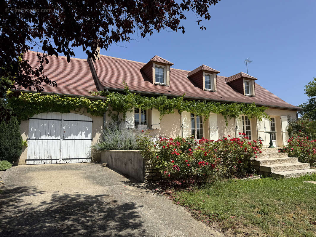 Maison à CORBIGNY