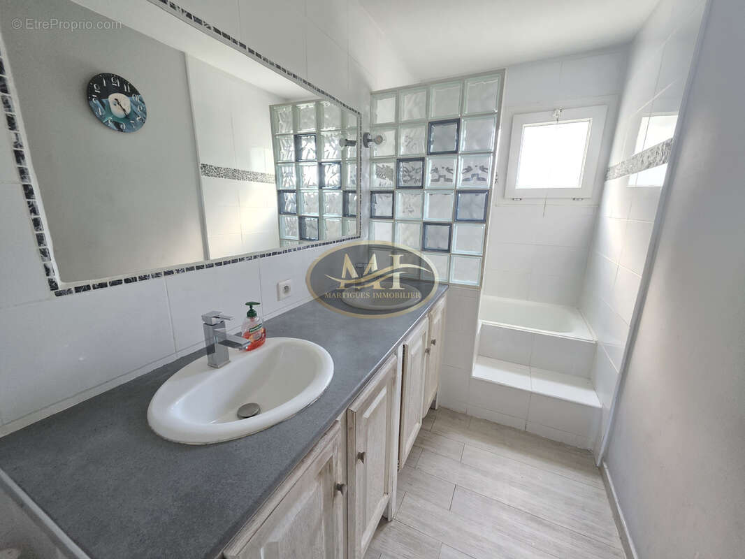 Appartement à MARTIGUES