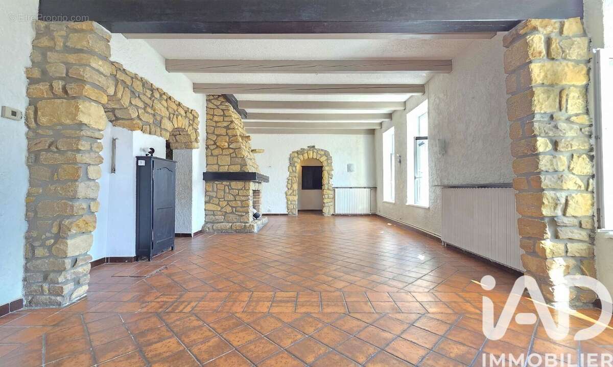 Photo 5 - Maison à CHAILLY-LES-ENNERY