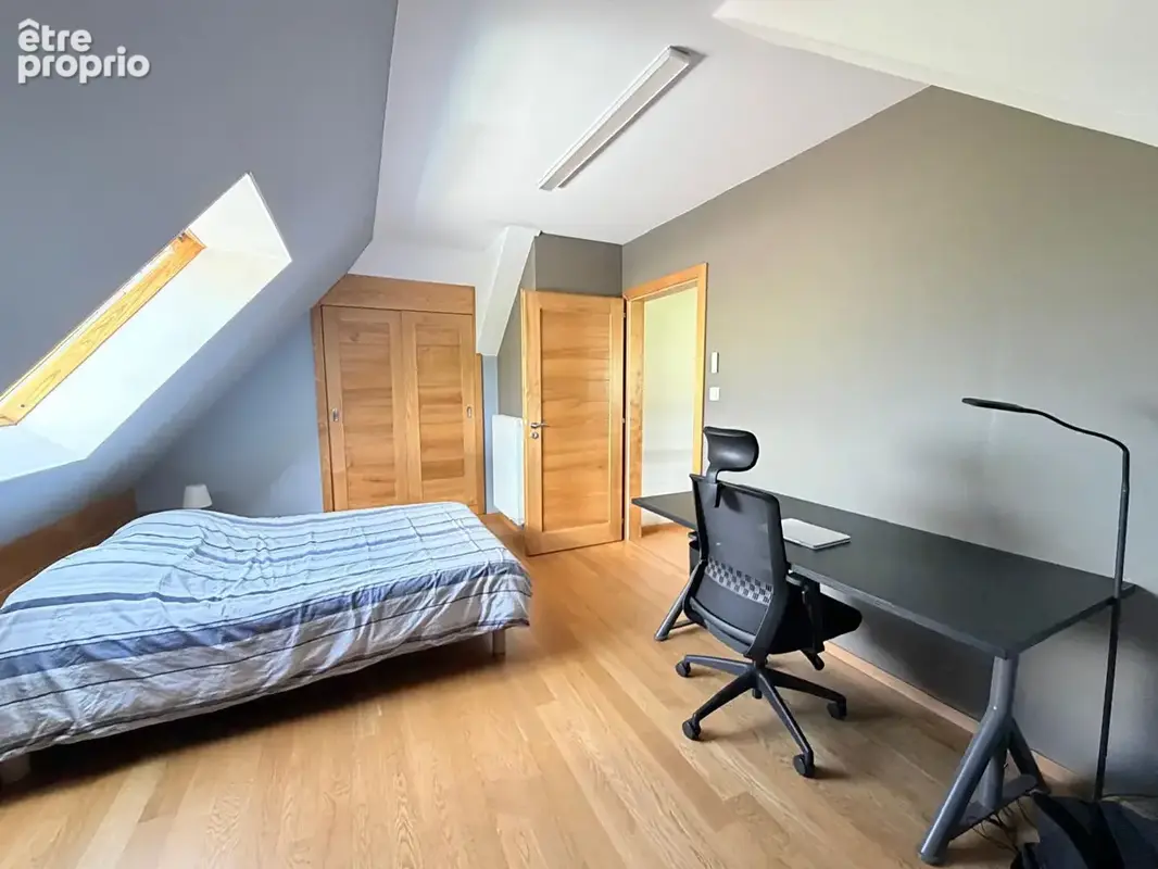 Maison familiale spacieuse à vendre à Wettolsheim - Rare sur le marché ! - photo 8