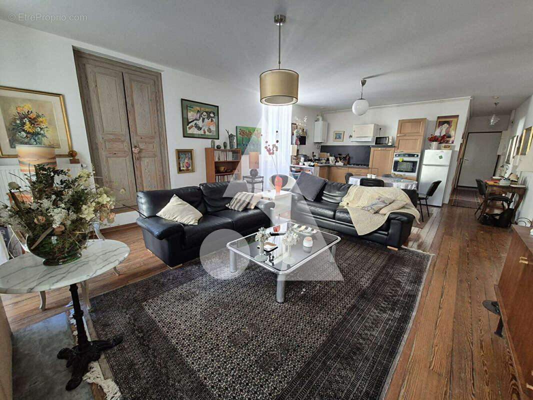 Appartement à VALS-LES-BAINS