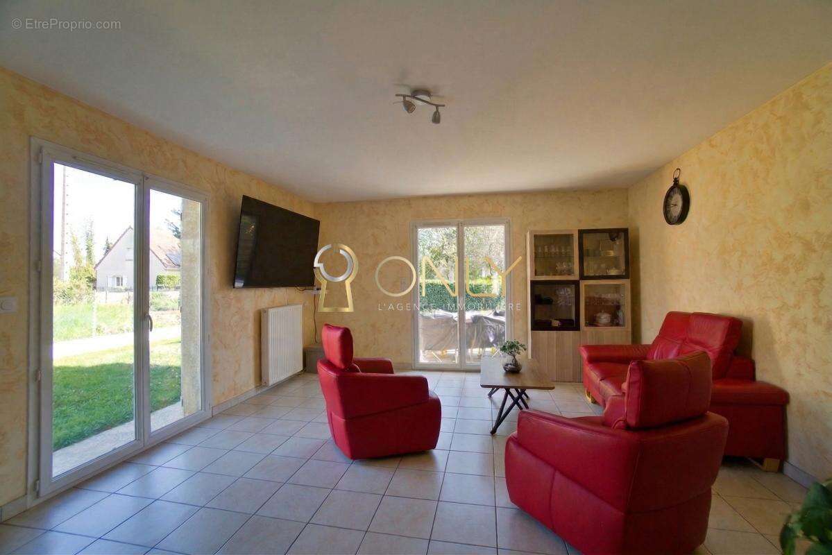 Maison à SAINTE-EUPHEMIE