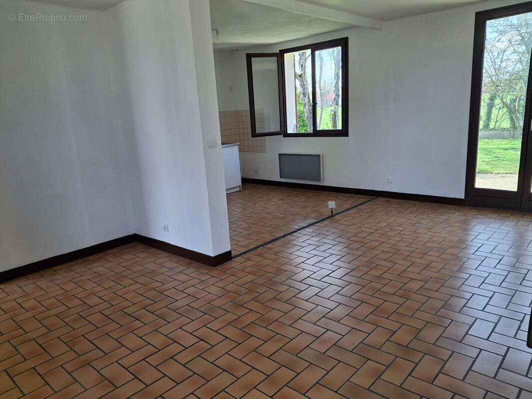 Maison à LE GAULT-SAINT-DENIS