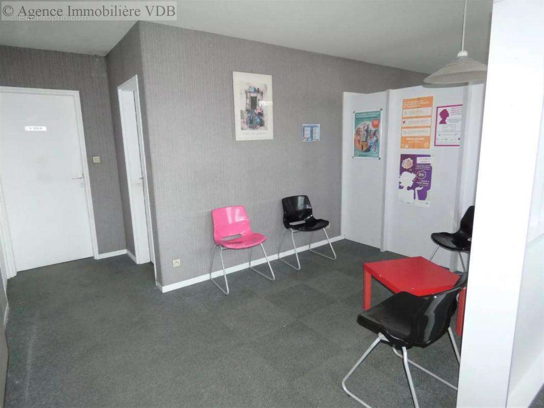 Commerce à SAINT-MAX