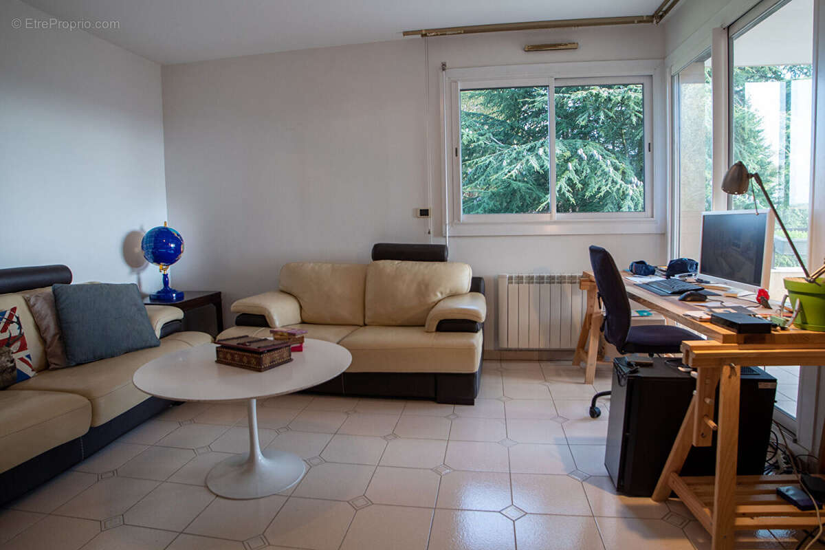 Appartement à FERNEY-VOLTAIRE