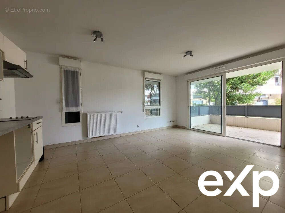 Appartement à JUVIGNAC