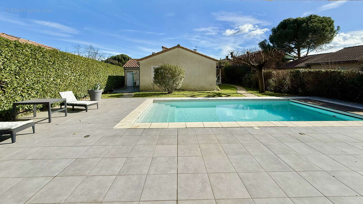 Maison à CORNAS