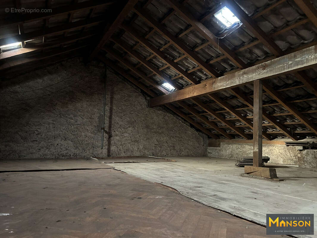 Maison à NEUVES-MAISONS