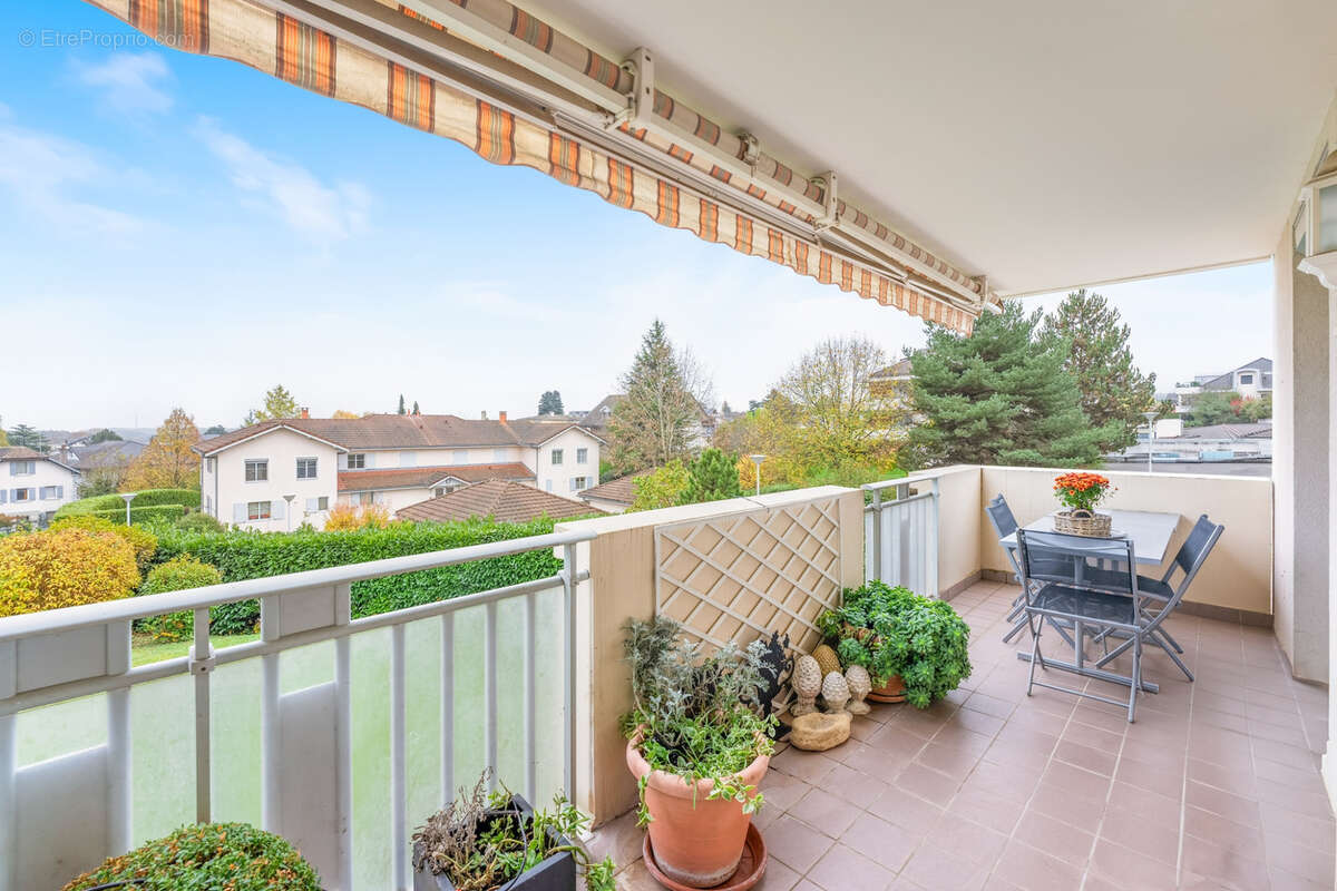 Appartement à DIVONNE-LES-BAINS