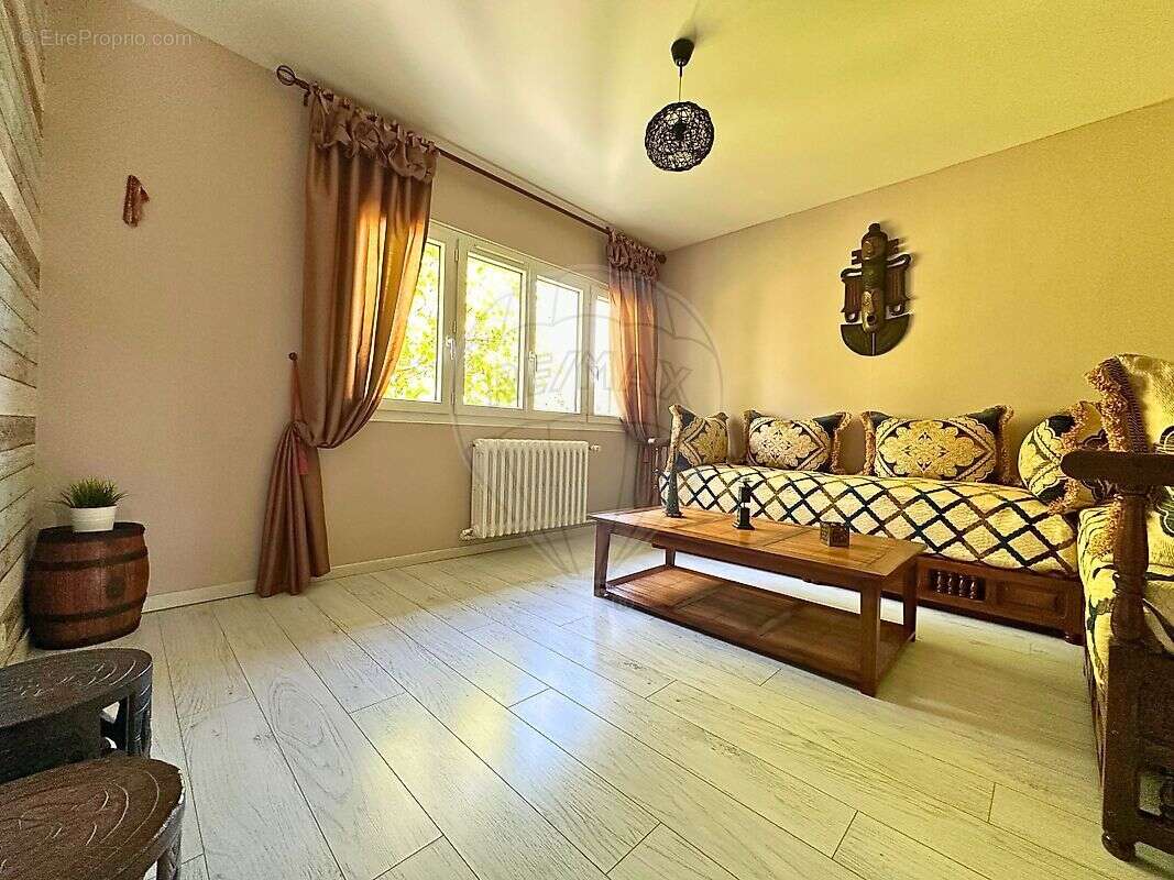 Maison à CREPY-EN-VALOIS