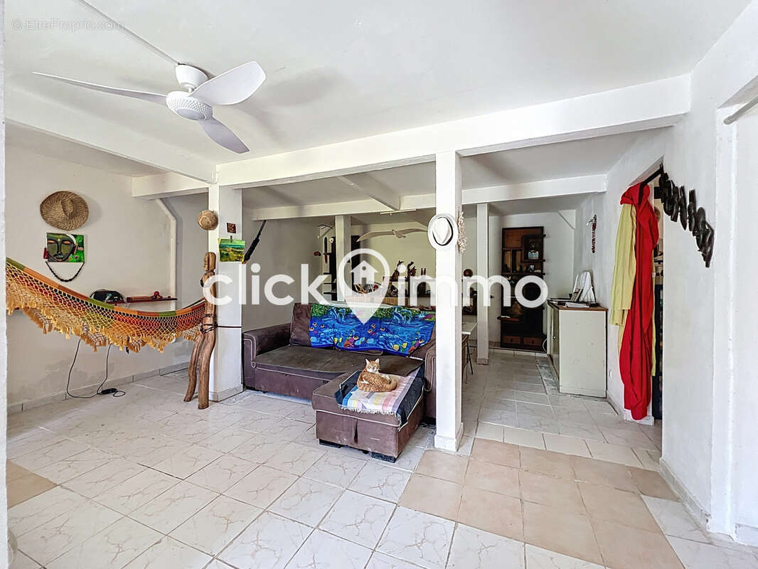 Maison à SAINTE-ANNE