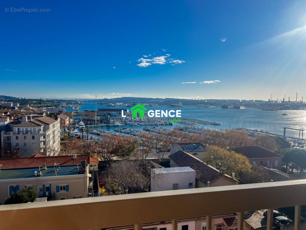 Appartement à PORT-DE-BOUC