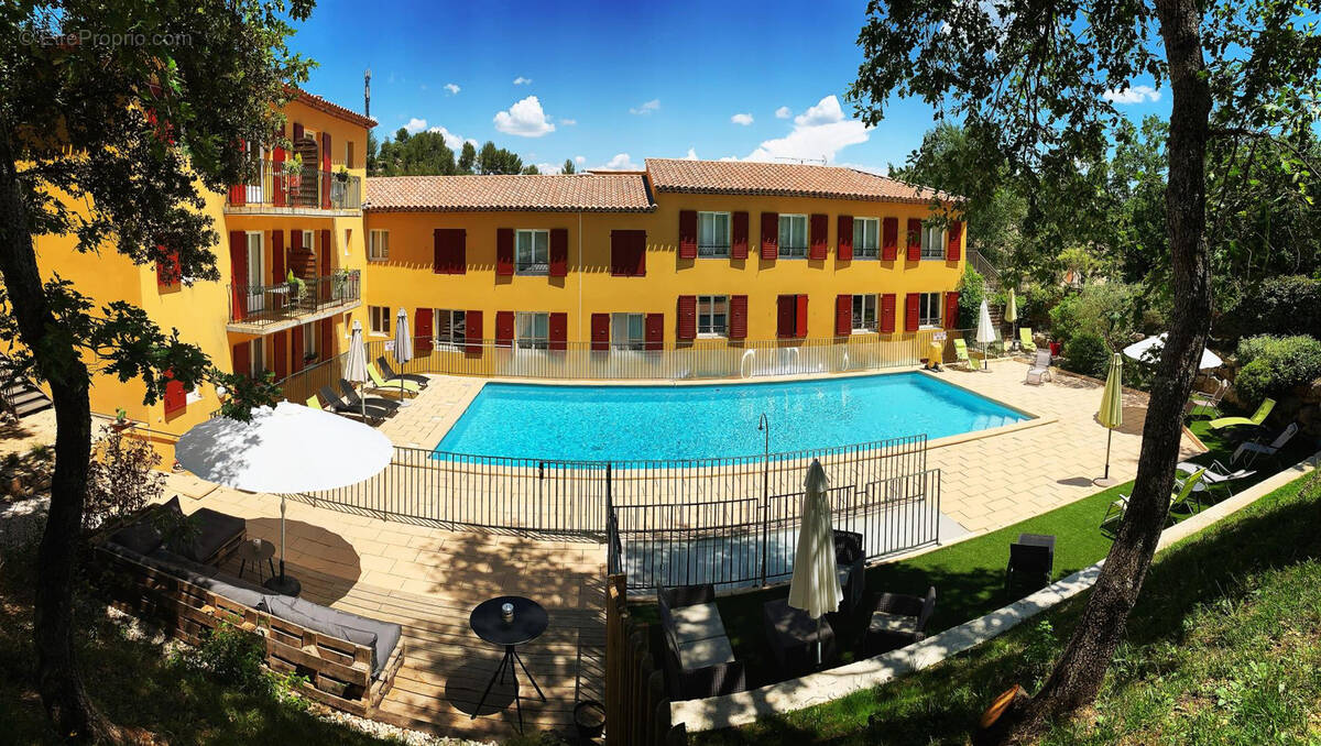 Appartement à SAINT-PAUL-LES-DURANCE