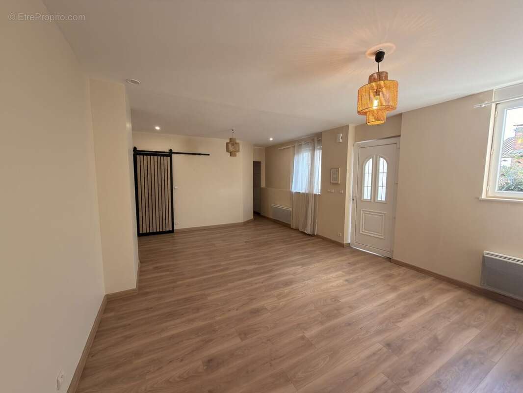 Appartement 67 m² à Sarrebourg  - photo 2