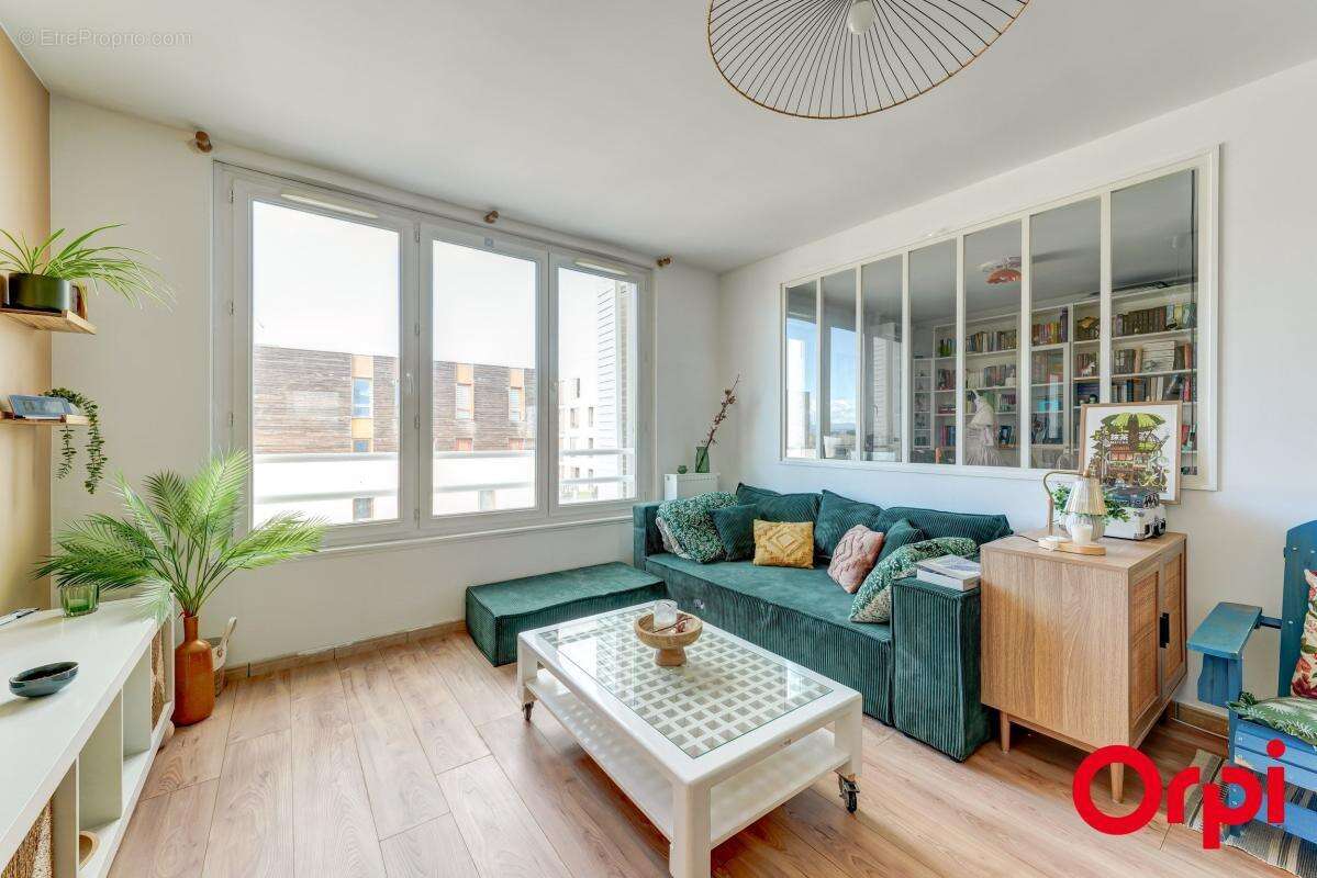 Appartement à LYON-9E
