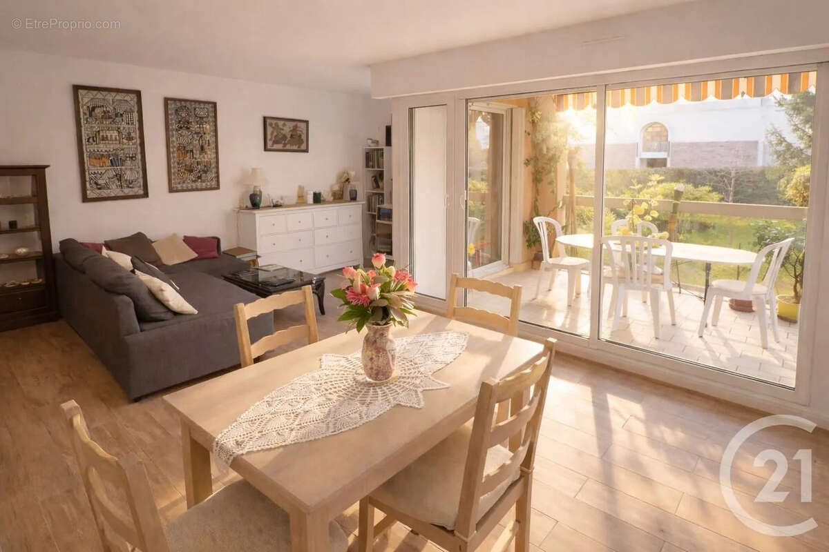 Appartement à MENTON