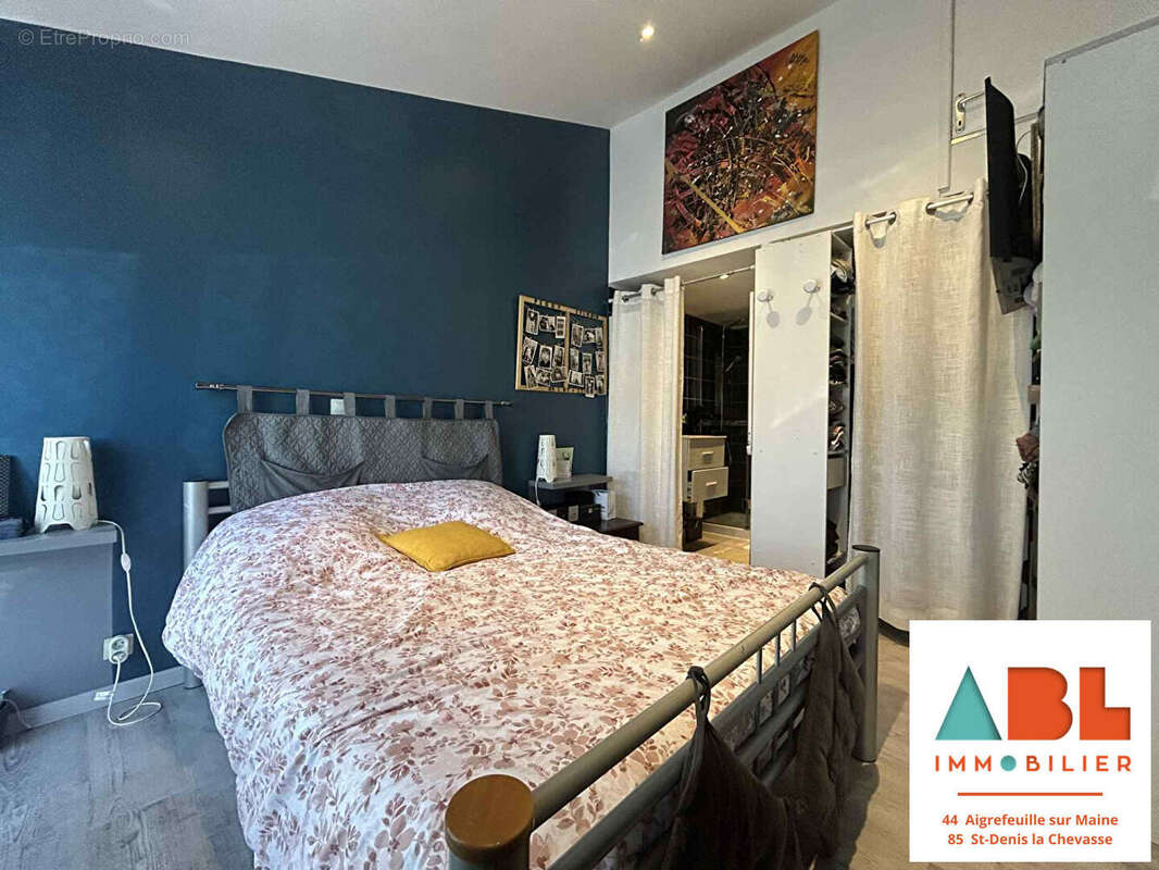 Maison à SAINT-DENIS-LA-CHEVASSE