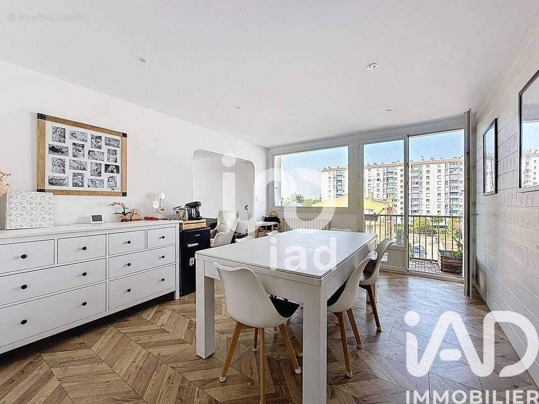 Photo 2 - Appartement à CASTELNAU-LE-LEZ