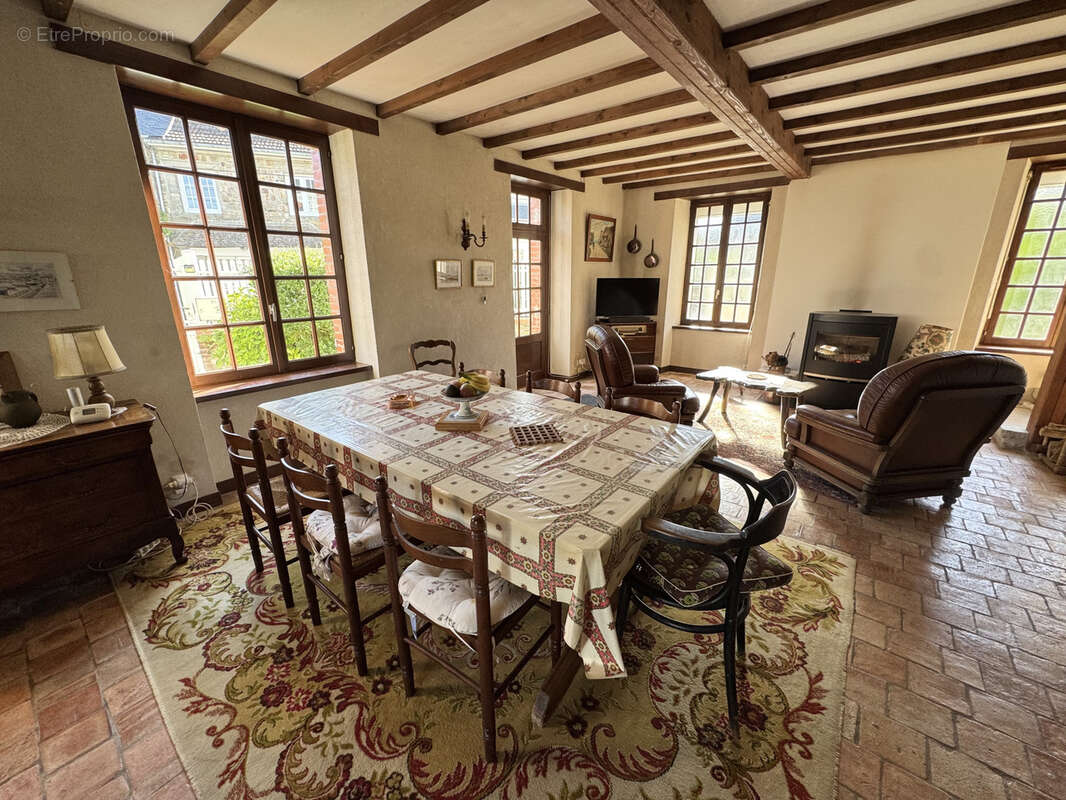 Maison à QUETTEHOU