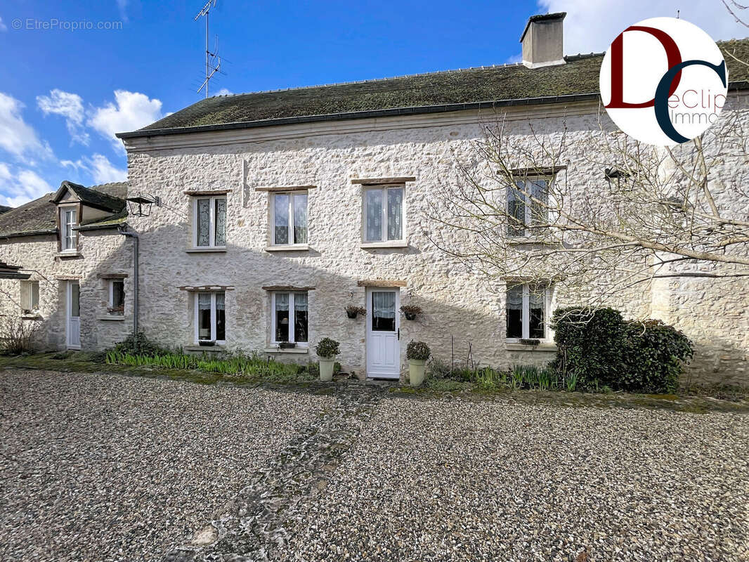 Photo 2 - Maison à SENLIS