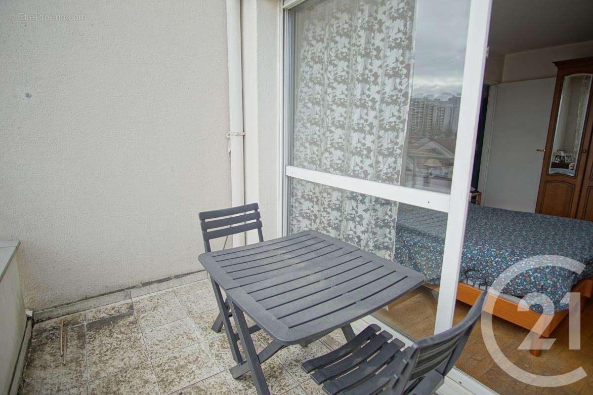 Appartement à CHOISY-LE-ROI