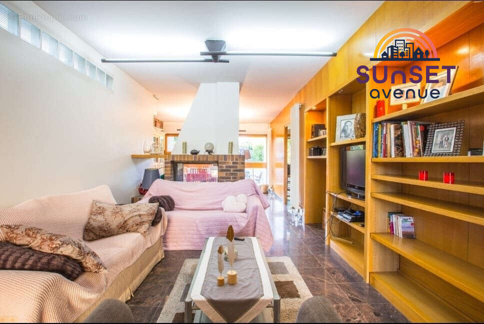 Maison à MONTMORENCY