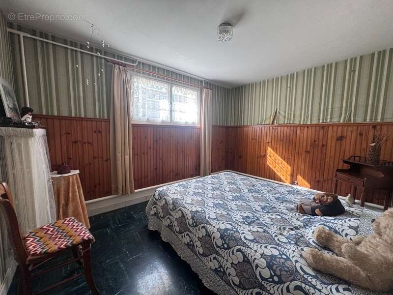 Maison à SAINT-CYR-SUR-LOIRE