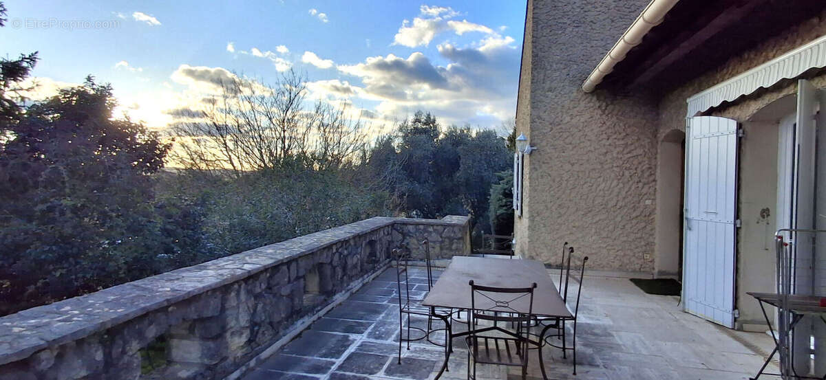 Maison à PIERRELATTE