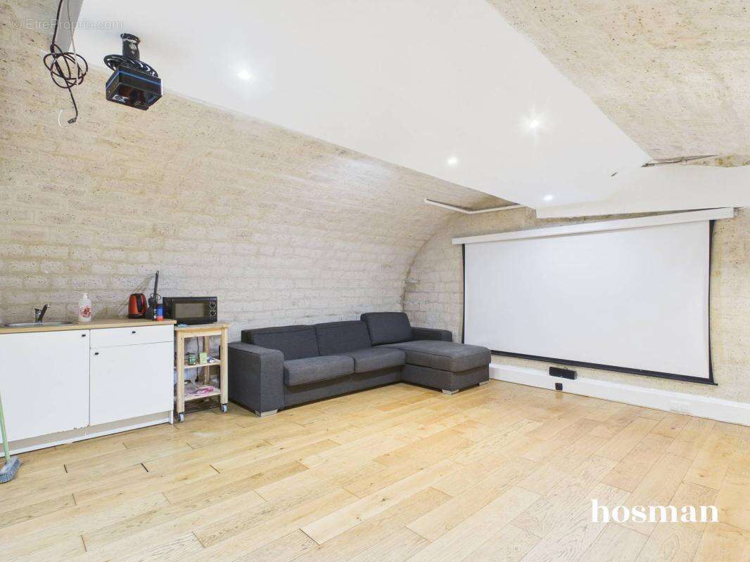Appartement à PARIS-3E