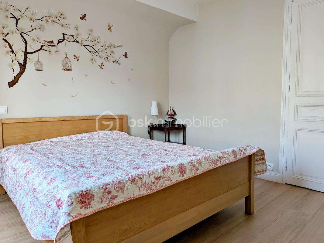 Maison à CHATILLON-SUR-MARNE