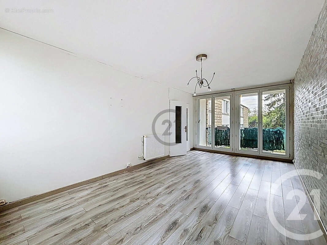 Appartement 73 m² à Provins  - photo 3
