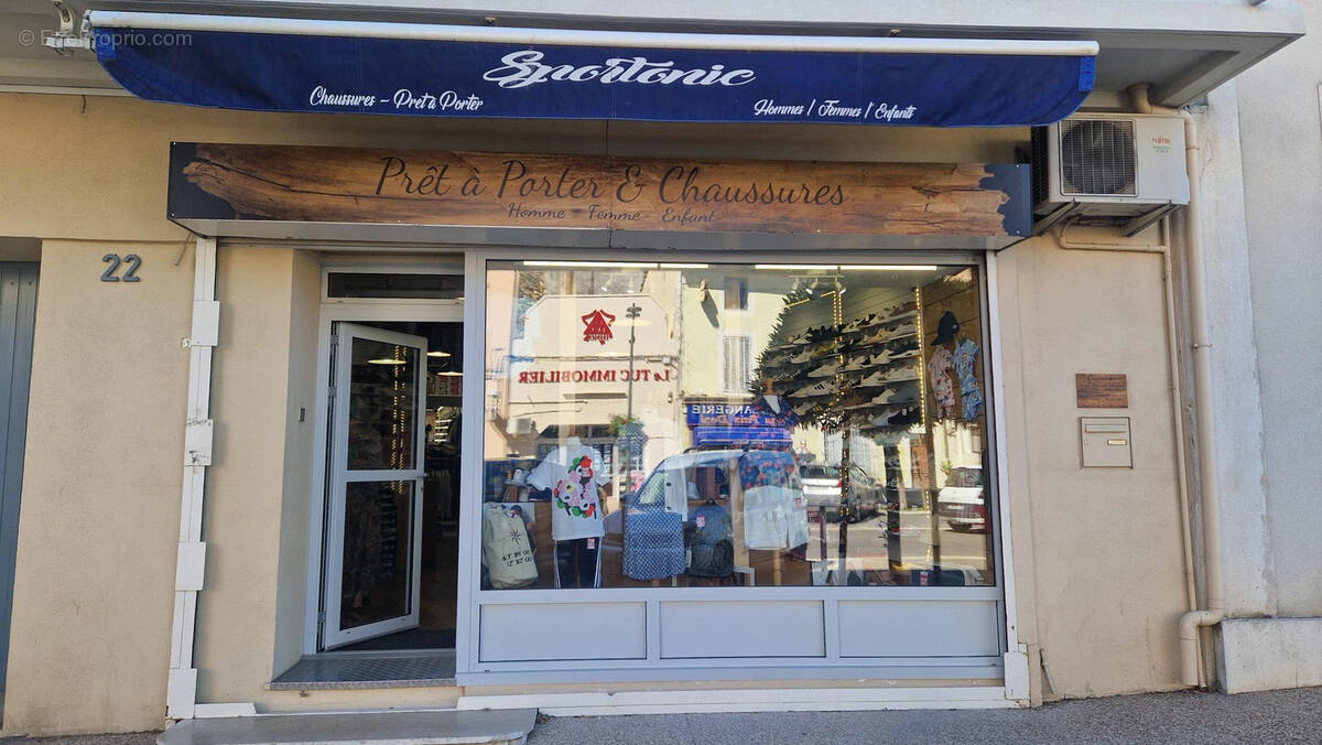 Commerce à BOLLENE