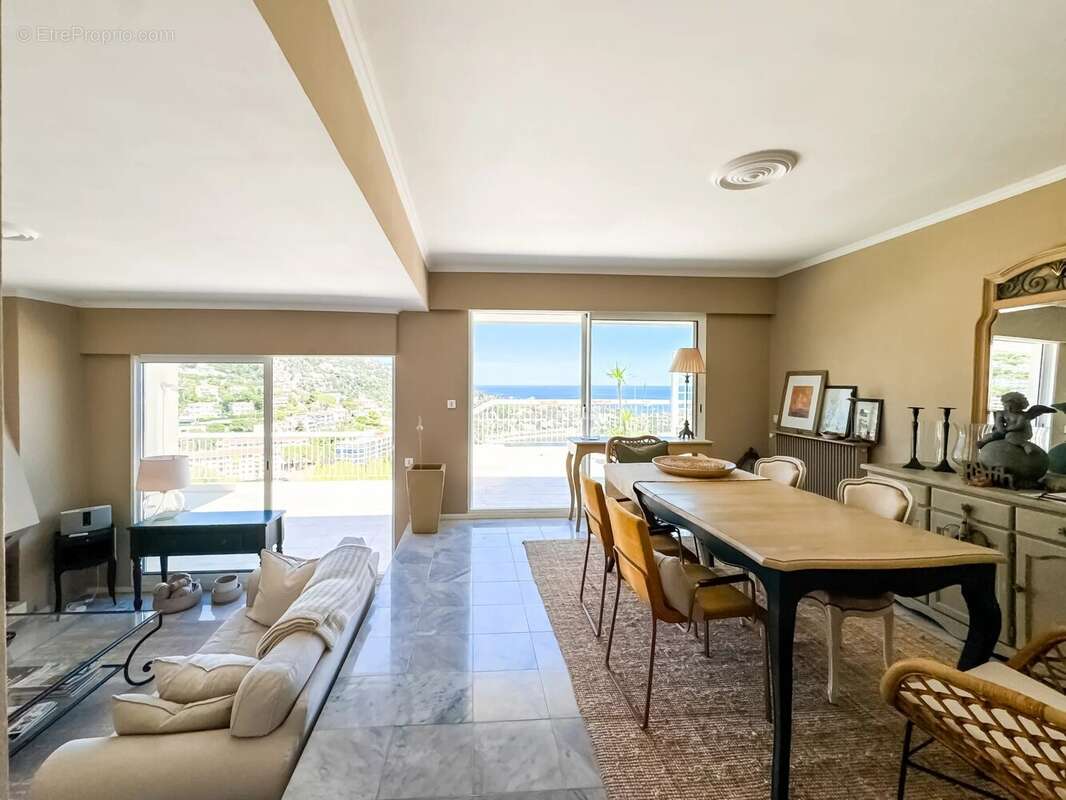 Appartement à VILLEFRANCHE-SUR-MER