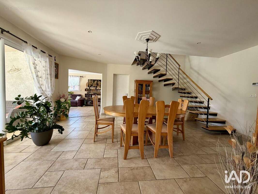 Maison 174 m² à Machecoul  - photo 6