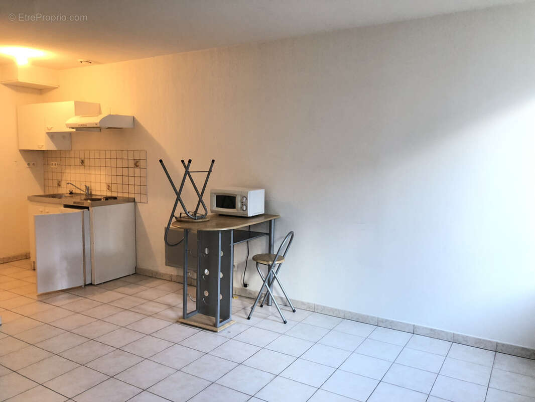 Appartement à SAINT-SULPICE-SUR-LEZE