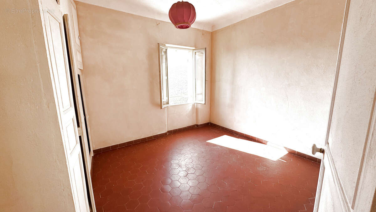 Maison à LE BAR-SUR-LOUP