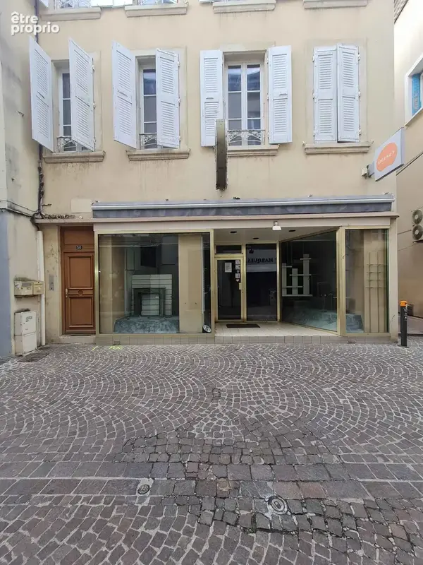 Local commercial dans les rues pietonnes de tournon - photo 11