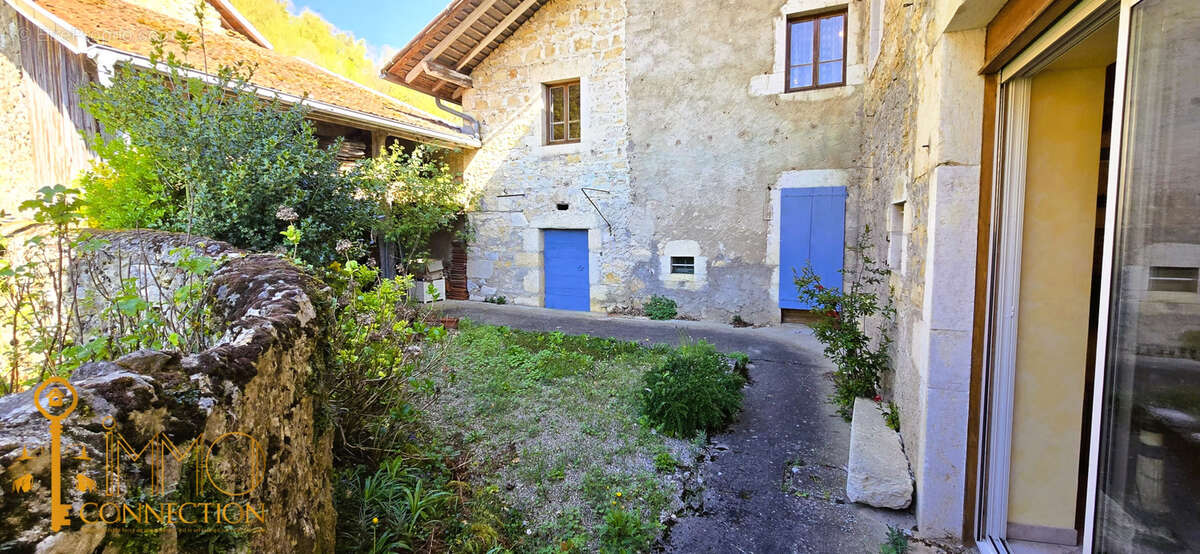 Maison à ARTEMARE