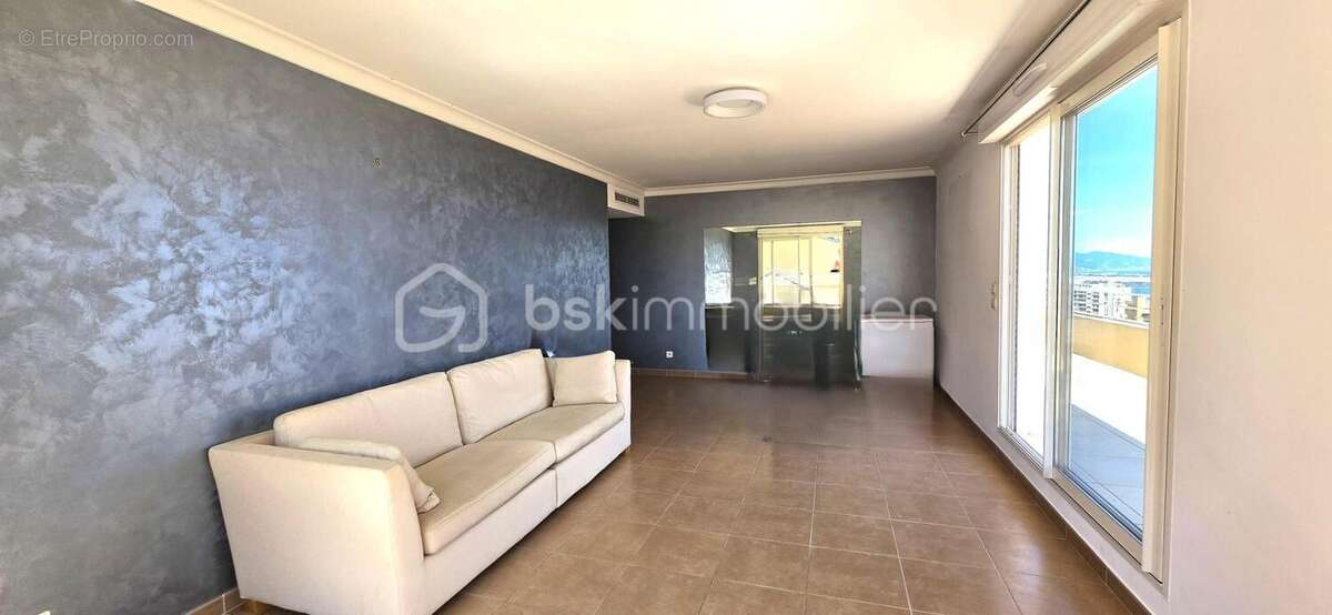 Appartement à BEAUSOLEIL