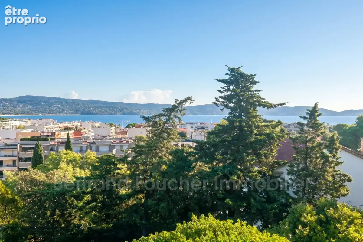 Appartement 3 pièces 65 m² à vendre à Cavalaire-Sur-Mer (83240) - photo 1