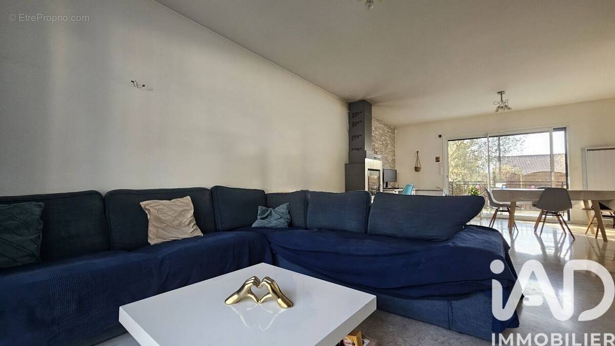 Photo 1 - Maison à CHENNEVIERES-SUR-MARNE