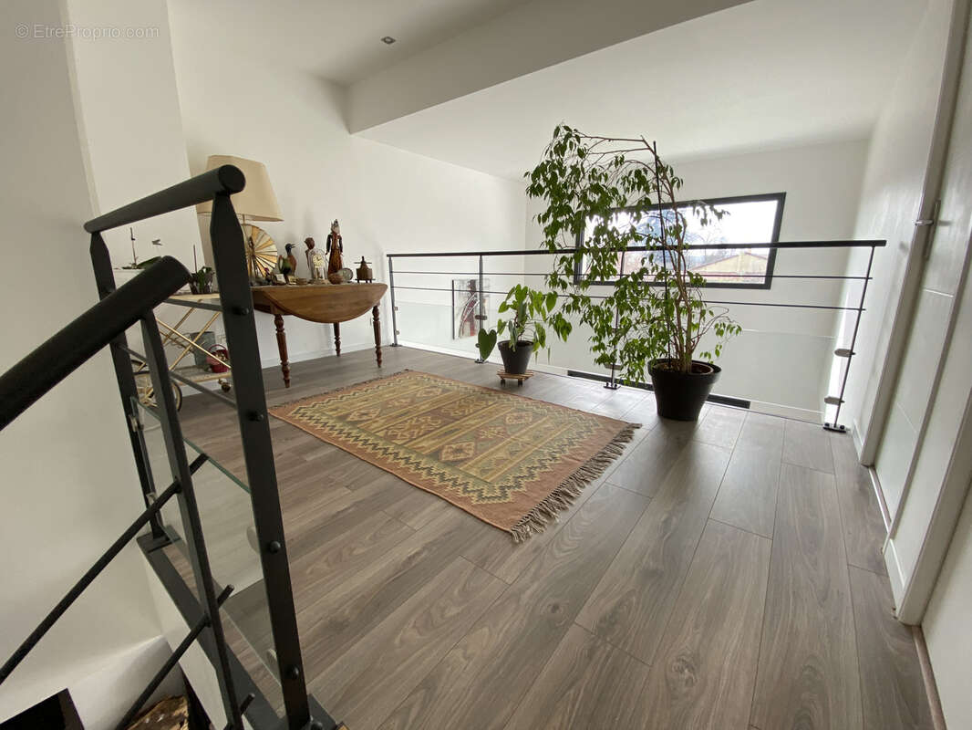 Aux portes de riorges, villa contemporaine - photo 15
