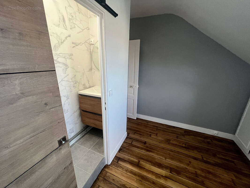Appartement à HOUILLES