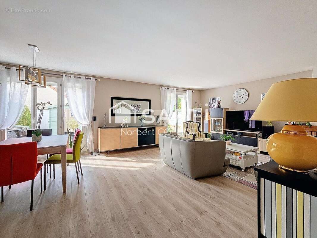 Photo 4 - Maison à ELANCOURT