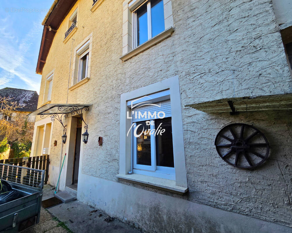 Maison proche Beaulieu Sur Dordogne 7 pièce(s) 105 m2 - photo 1