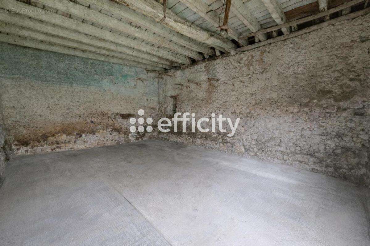 Maison à CHATEAU-DU-LOIR